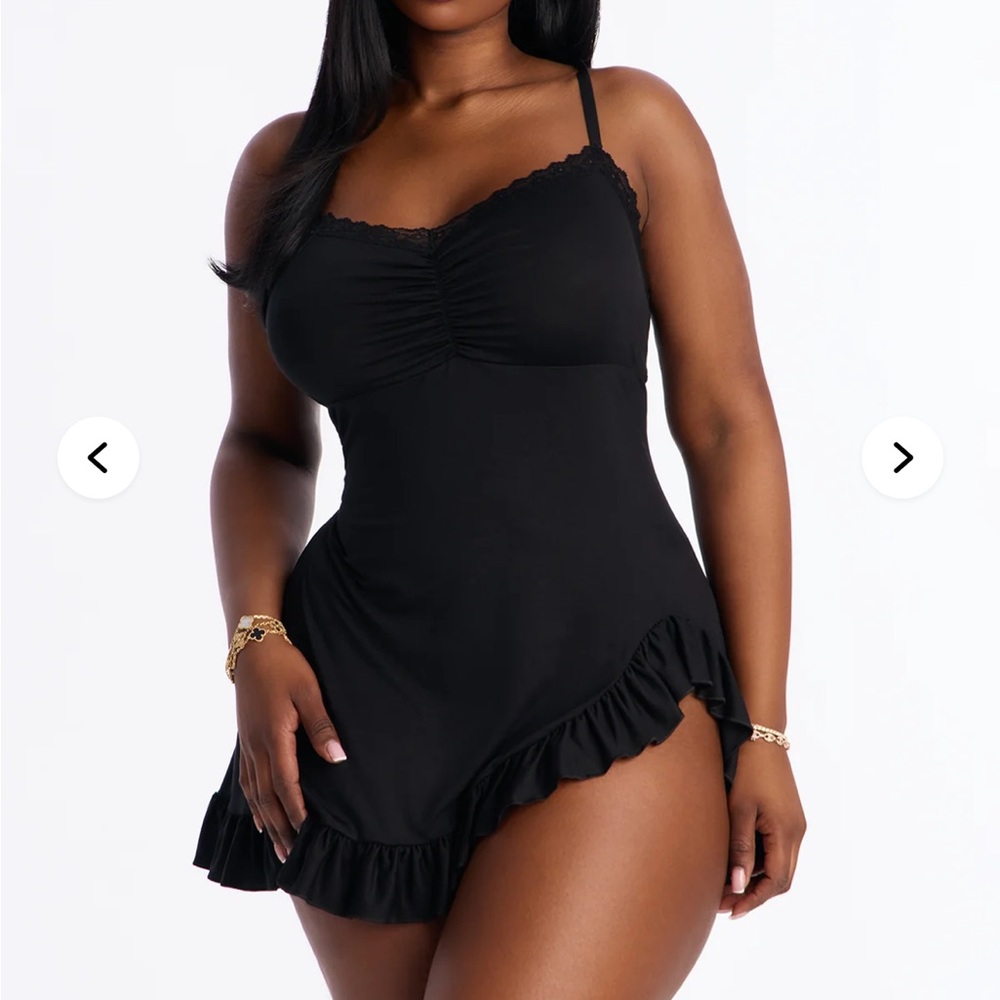 Fashion Nova Black Lace Detail Slip - Picture 3 of 5